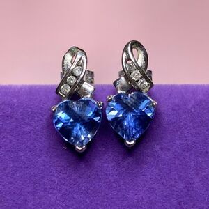 💛 Classic 10k White Gold Diamond & Sapphire Heart Earrings